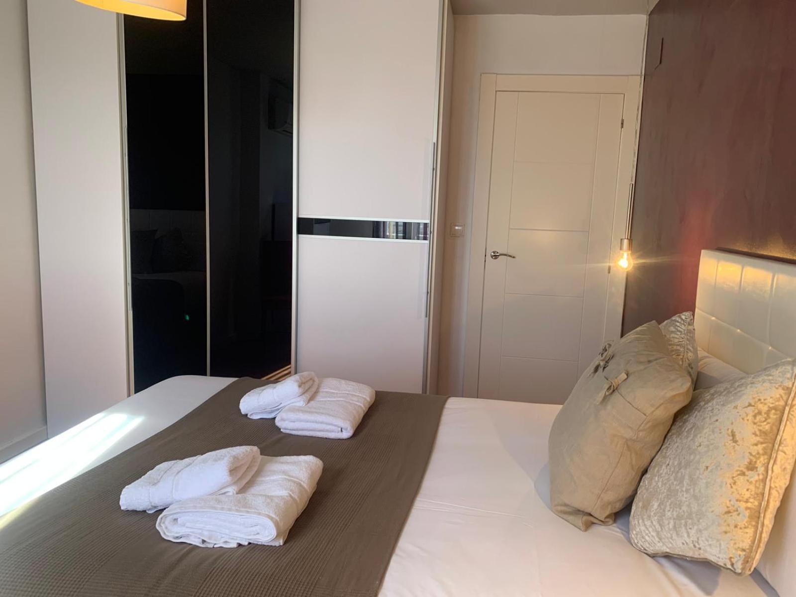 Vtz El Balcon De Torre Nueva 2 Apartment Zaragoza Ngoại thất bức ảnh